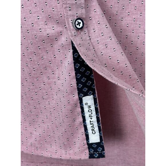 Craft & Flow Button Up Shirt Men's XL Large Pink Print Blue Accents Short Sleeve - Picture 3 of 13